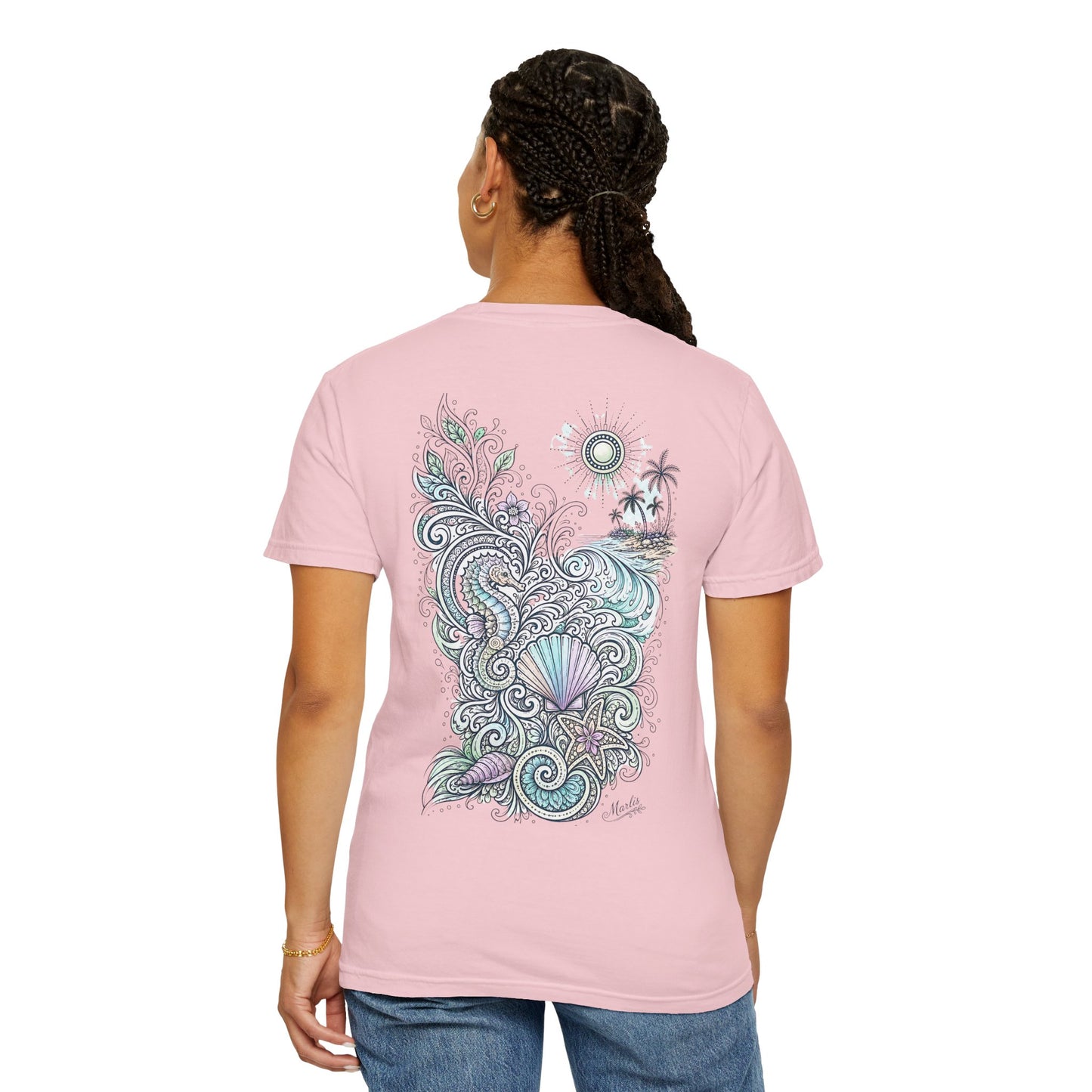 Seahorse Seashell Surf Graphic T-Shirt